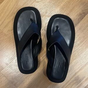 Tony Bianco Ives Sandal in Black Size 9